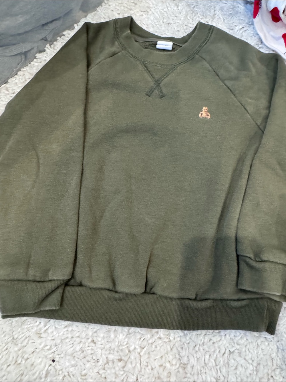 GAP Boys Tops Bundle — Olive, Gray, Taupe, Cream, Blue & Red 5T - Picture 2 of 7